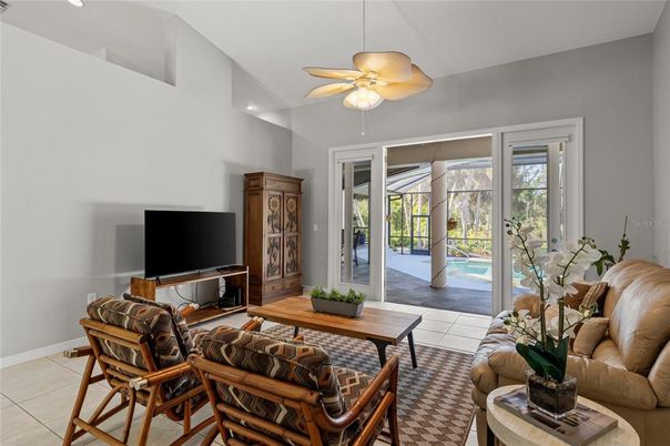 Interior, Living room, Recessed Lighting, Sun Room