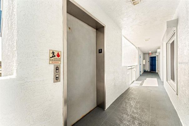 Elevator, Interior