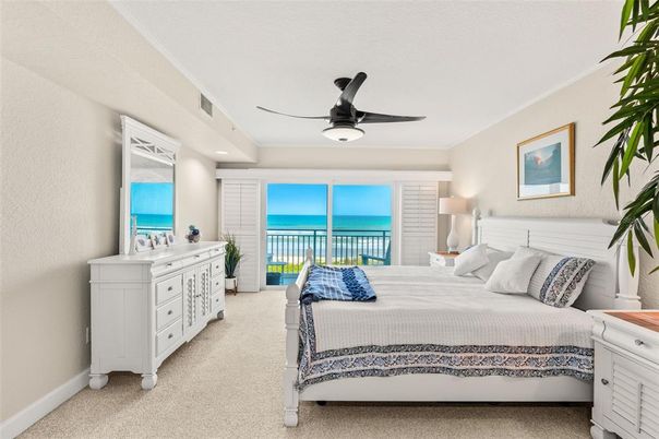 Bedroom, Interior, Recessed Lighting, Water