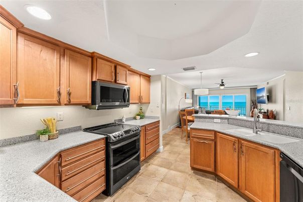Interior, Kitchen, Recessed Lighting