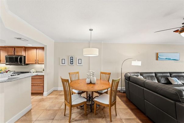 Dining room, Interior, Kitchen, Pendant Lights