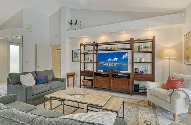 Interior, Living room, Recessed Lighting