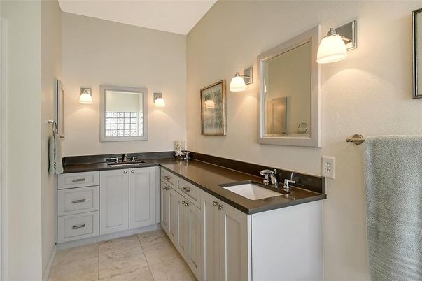 Bathroom, Dual Sink Vanities, Interior