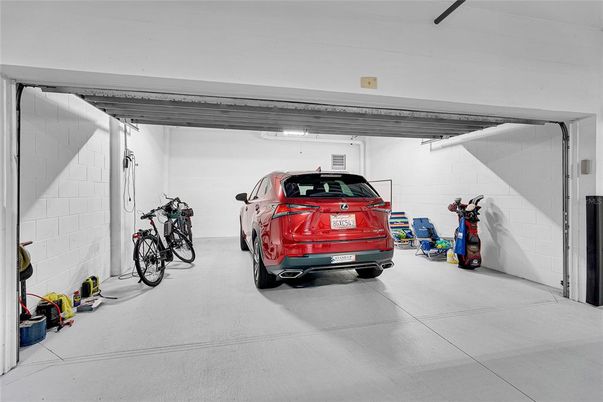 Garage, Interior, Stone Walls