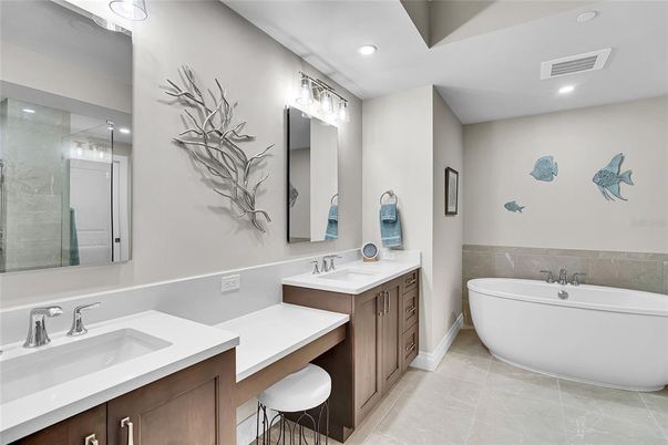 Bathroom, Dual Sink Vanities, Free Standing Baths, Interior, Recessed Lighting