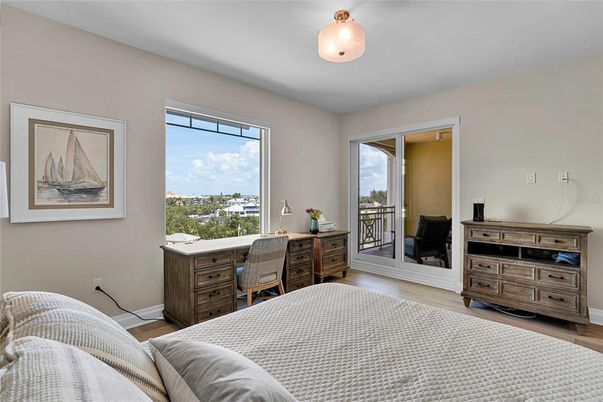 Bedroom, Home Office, Interior, Wood Texture Flooring