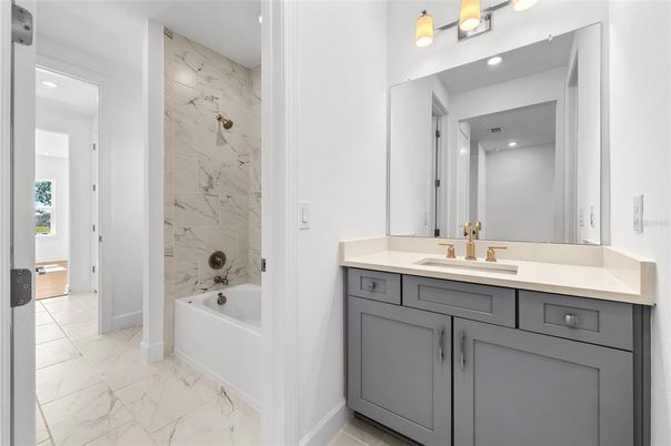 Bathroom, Interior, Marble, Marble Walls, Recessed Lighting