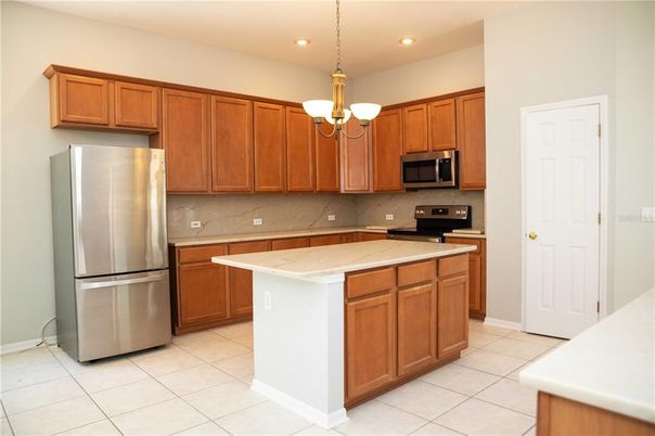 Chandelier, Interior, Kitchen, Pendant Lights, Recessed Lighting, Stainless Steel Appliances