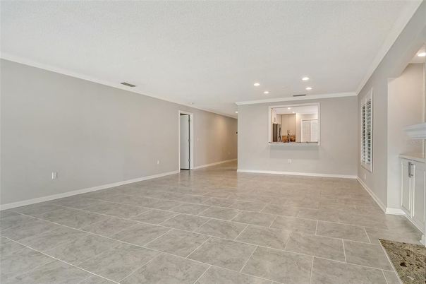 Empty room, Interior, Recessed Lighting