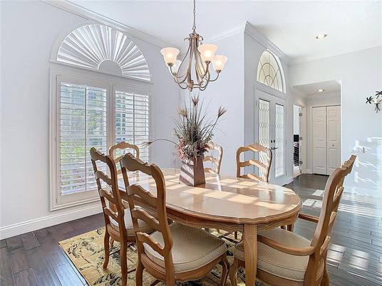 Chandelier, Dining room, Interior, Recessed Lighting, Wood Texture Flooring