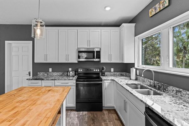 Interior, Kitchen, Pendant Lights, Recessed Lighting, Wood Texture Flooring
