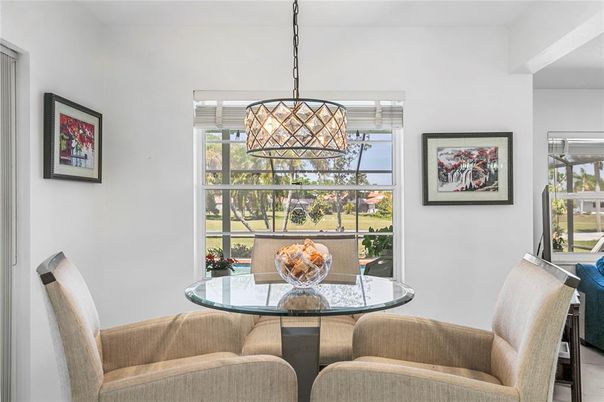 Dining room, Interior, Pendant Lights