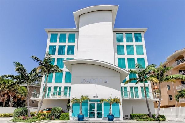 Exterior, Facade, Condo Building