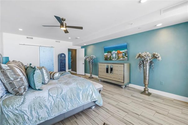 Bedroom, Interior, Recessed Lighting, Wood Texture Flooring