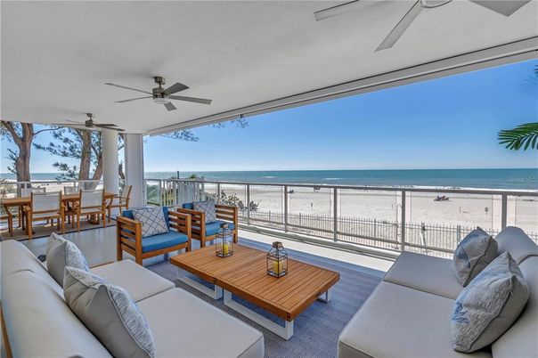 Dining room, Interior, Living room, Water