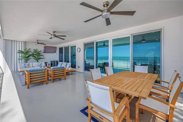 Dining room, Interior, Living room, Water