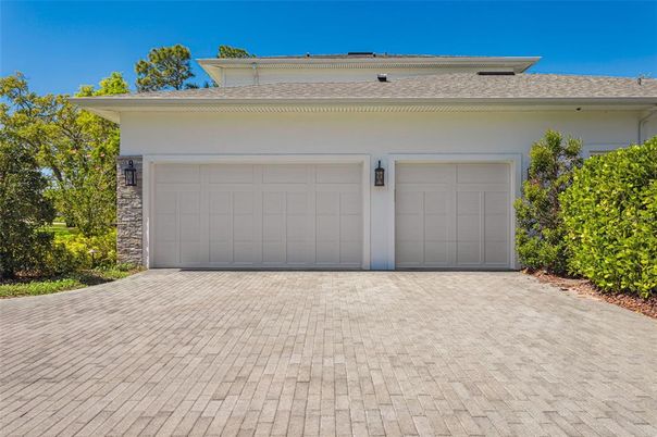 Detached Garage, Exterior