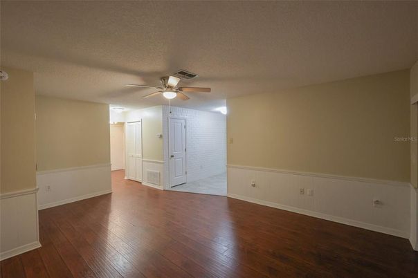 Empty room, Interior, Kitchen, Wood Texture Flooring