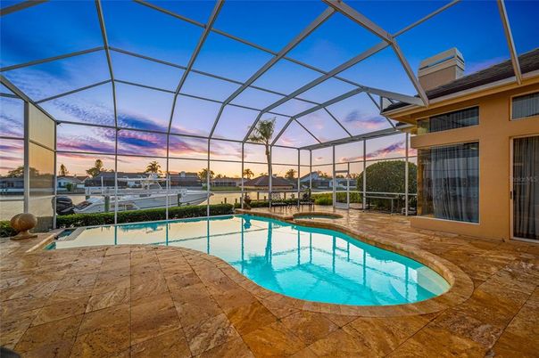 Glass Ceilings, Interior, Pool, Sun Room, Water
