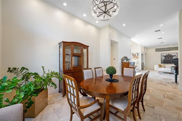 Dining room, Interior, Recessed Lighting