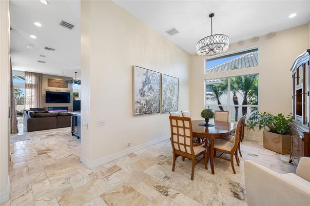 Dining room, Interior, Living room, Pendant Lights, Recessed Lighting