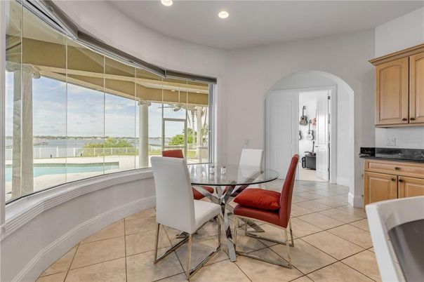 Dining room, Interior, Recessed Lighting, Water