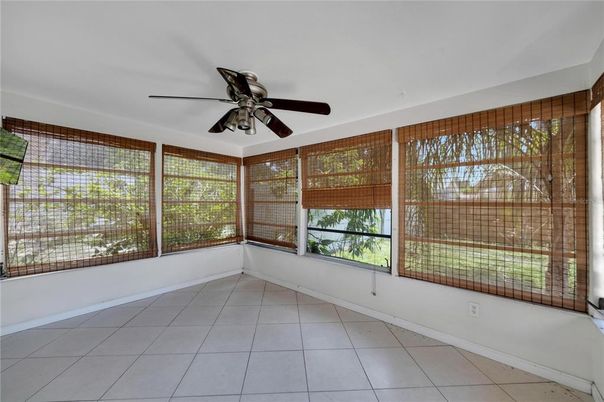 Empty room, Interior, Sun Room