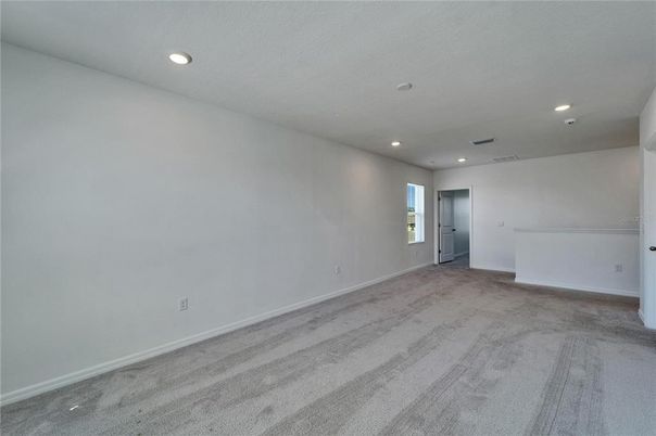 Empty room, Interior, Recessed Lighting