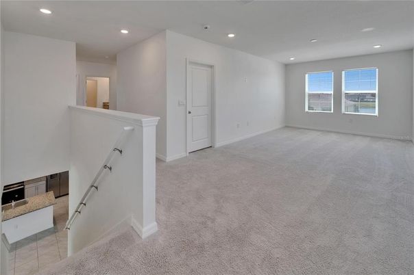 Empty room, Interior, Recessed Lighting