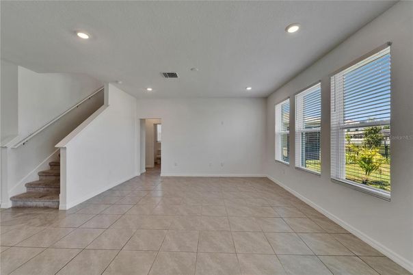 Empty room, Interior, Recessed Lighting