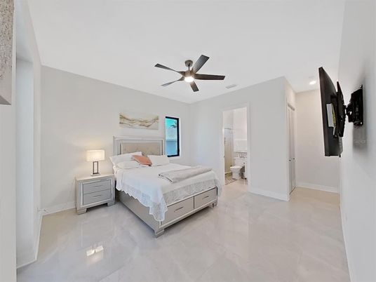 Bedroom, Interior, Recessed Lighting