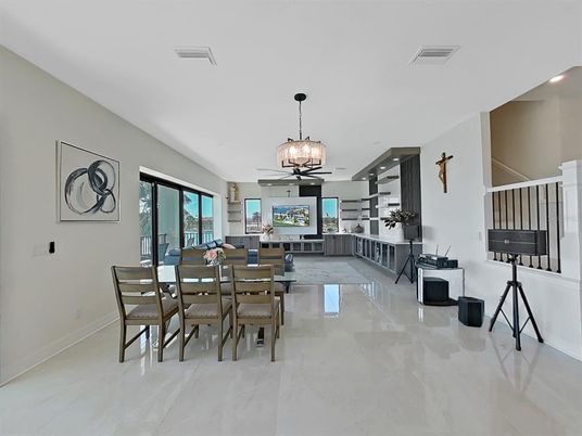Dining room, Interior, Living room, Pendant Lights, Recessed Lighting