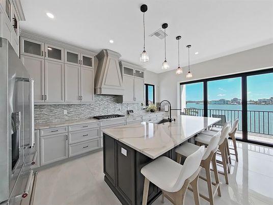 Interior, Kitchen, Pendant Lights, Recessed Lighting, Water