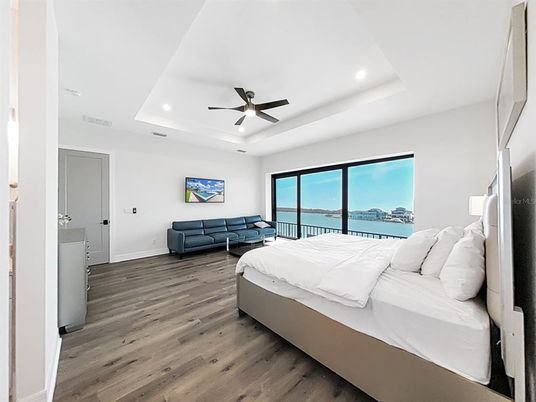 Bedroom, Interior, Recessed Lighting, Water, Wood Texture Flooring