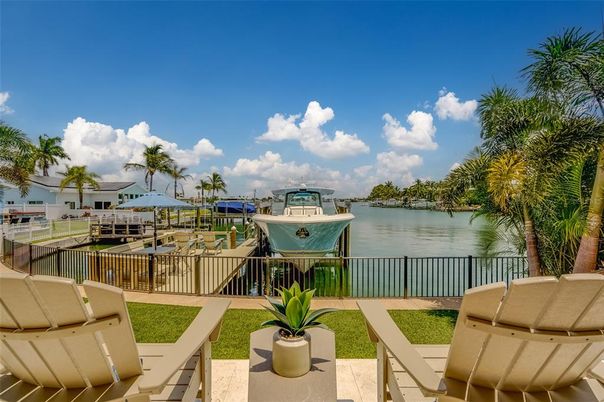 Exterior, Lake, Water