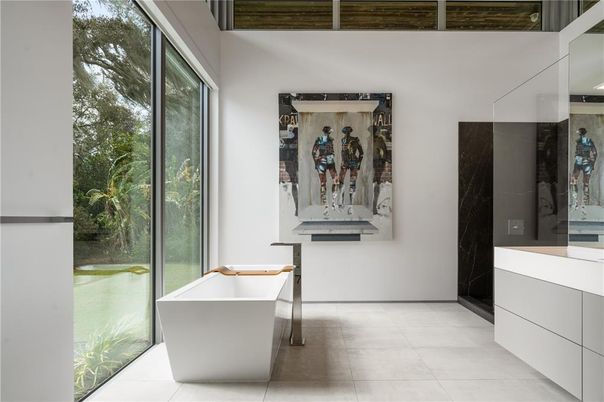 Bathroom, Free Standing Baths, Interior