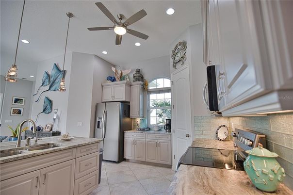 Interior, Kitchen, Pendant Lights, Recessed Lighting, Stone Walls
