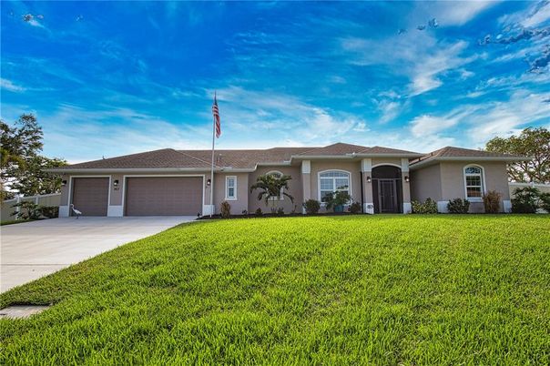 Attached, Backyard, Exterior, Facade, Ranch