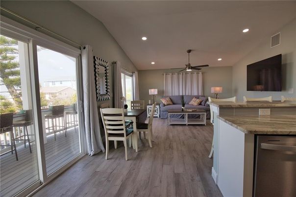 Dining room, Interior, Kitchen, Living room, Recessed Lighting, Wood Texture Flooring