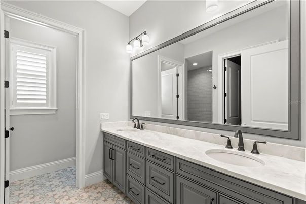 Bathroom, Dual Sink Vanities, Interior