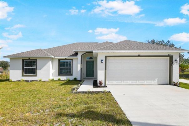 Attached, Exterior, Facade, Ranch