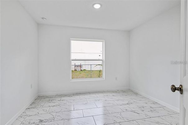Empty room, Interior, Marble, Recessed Lighting