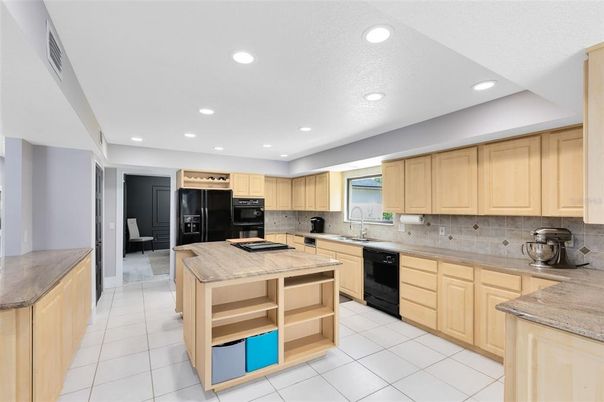 Interior, Kitchen, Recessed Lighting