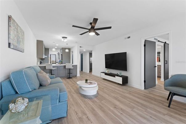 Dining room, Interior, Kitchen, Living room, Pendant Lights, Recessed Lighting, Wood Texture Flooring