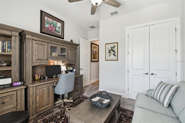 Home Office, Interior