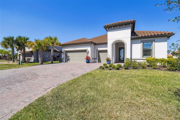 Attached, Backyard, Exterior, Facade, Mediterranean