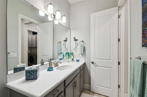 Bathroom, Dual Sink Vanities, Interior