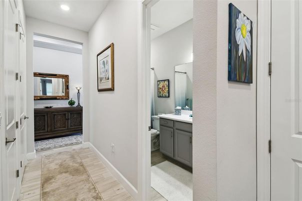 Bathroom, Interior, Recessed Lighting