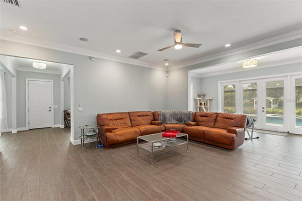Interior, Living room, Recessed Lighting, Wood Texture Flooring