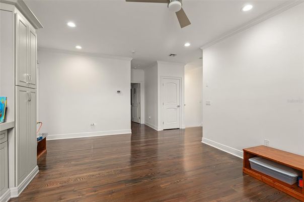 Empty room, Interior, Recessed Lighting, Wood Texture Flooring
